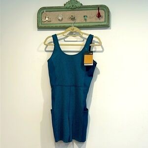 The north face Women’s large Dune Sky Onesie athletic short romper blue heather